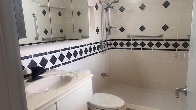 3717 46TH AVENUE S 11, St Petersburg, FL 33711