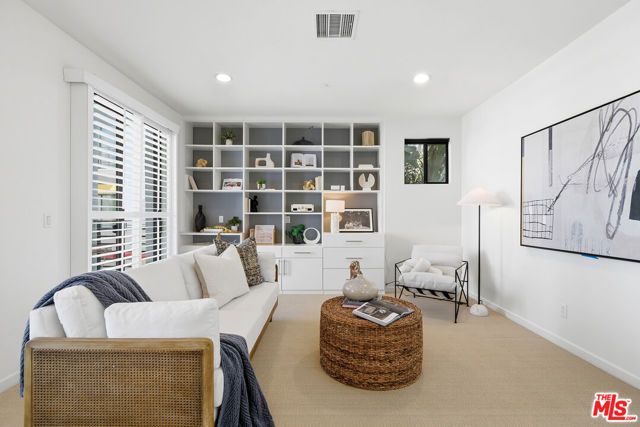12912 Discovery, Los Angeles, CA 90094