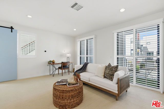 12912 Discovery, Los Angeles, CA 90094