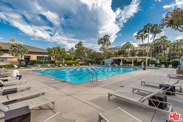12912 Discovery, Los Angeles, CA 90094