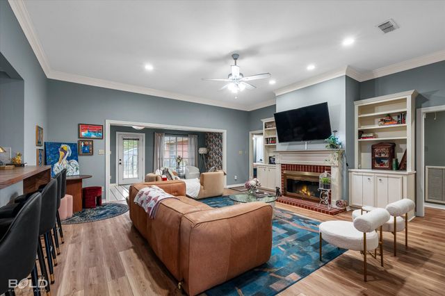 278 Winterwood Drive, Shreveport, LA 71106