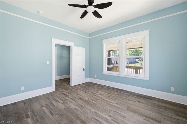 1009 N Scales Street, Reidsville, NC 27320