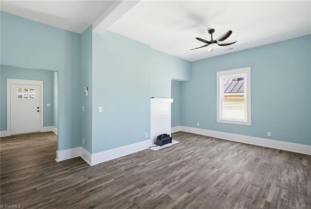1009 N Scales Street, Reidsville, NC 27320
