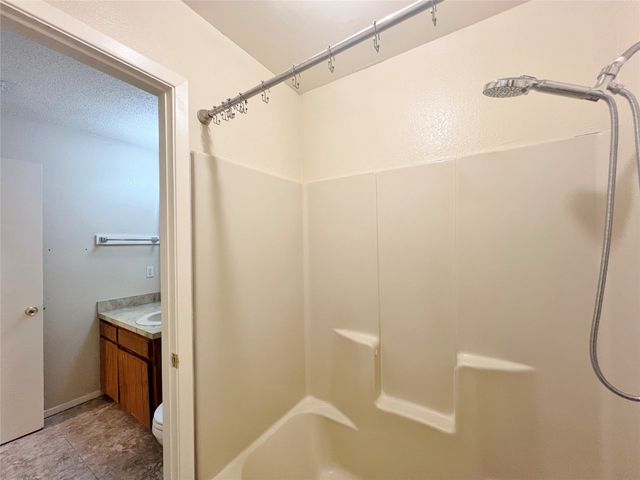 1108 Curtis Drive, Weatherford, TX 76086