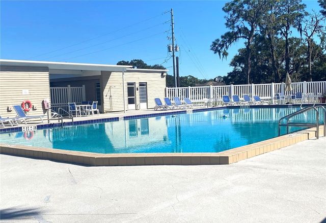 3821 CLUB CIRCLE, Lake Wales, FL 33898