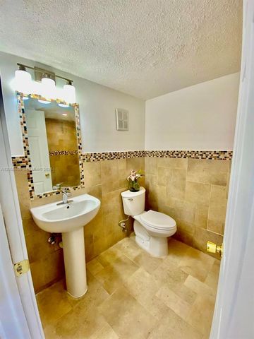 6544 SW 114 PL B76, Miami, FL 33173