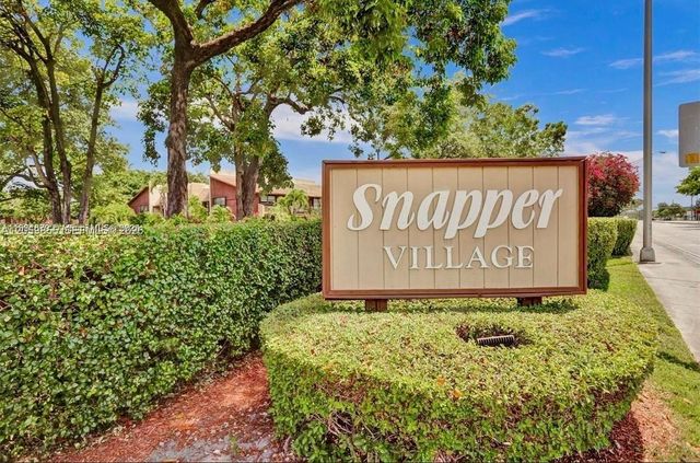 6544 SW 114 PL B76, Miami, FL 33173