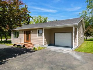 7969 Richardson Road, West Bloomfield, MI 48323