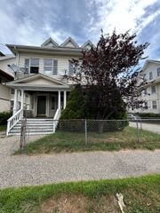 896 Howard Avenue 3, Bridgeport, CT 06605