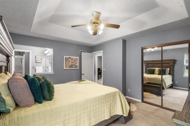 1204 NE Hendrix Drive, Lee's Summit, MO 64086