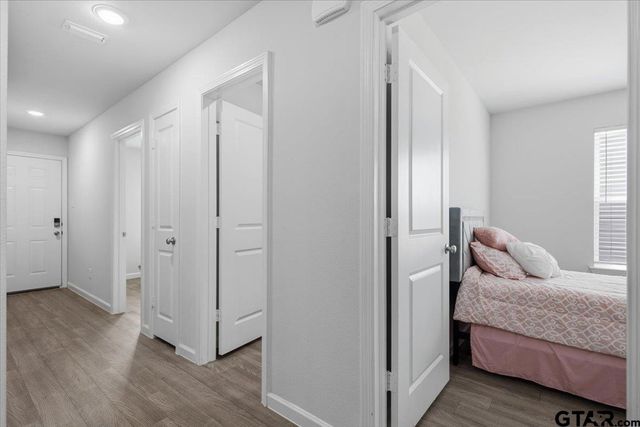 1207 Ripplewood, Chandler, TX 75758