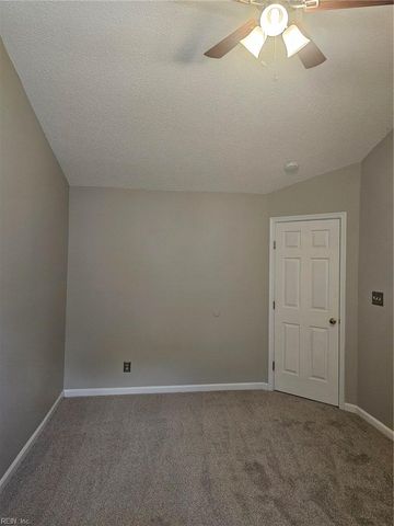 804 Newday CT, Newport News, VA 23602