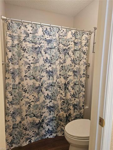 804 Newday CT, Newport News, VA 23602