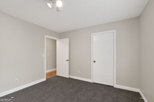 1056 Park Forest Trail NW, Lilburn, GA 30047