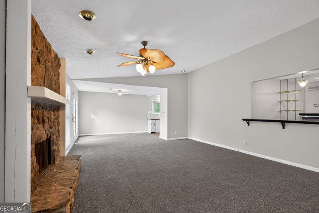 1056 Park Forest Trail NW, Lilburn, GA 30047