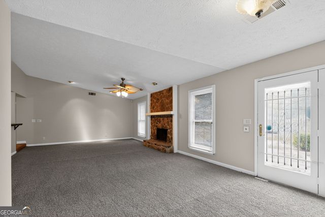 1056 Park Forest Trail NW, Lilburn, GA 30047