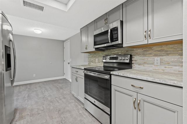 6120 WESTPORT DRIVE, Port Richey, FL 34668