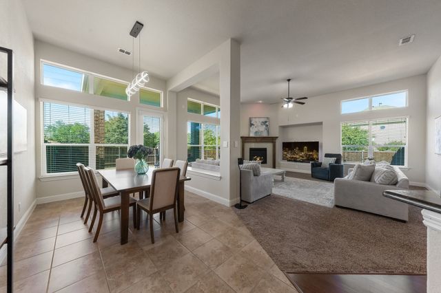 2901 Regents Park Lane, Garland, TX 75043