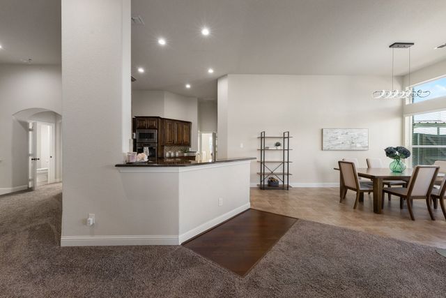 2901 Regents Park Lane, Garland, TX 75043