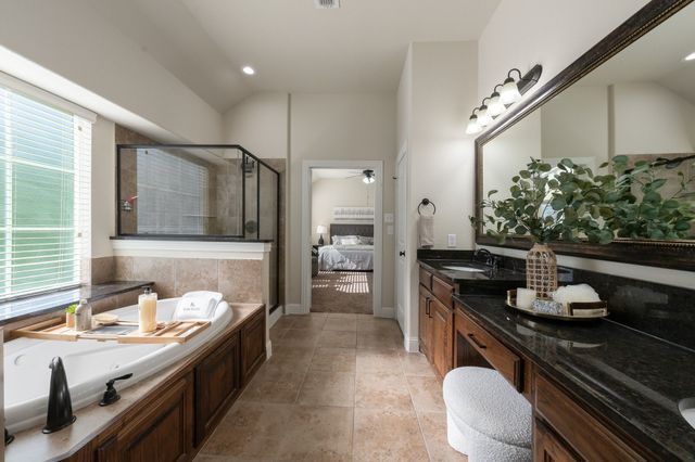 2901 Regents Park Lane, Garland, TX 75043