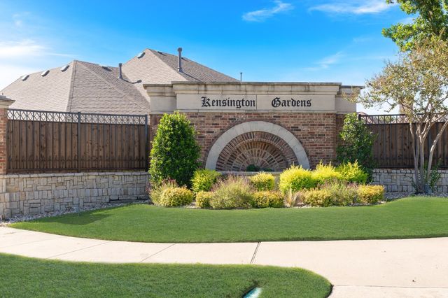 2901 Regents Park Lane, Garland, TX 75043