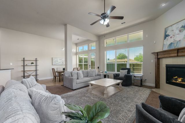 2901 Regents Park Lane, Garland, TX 75043