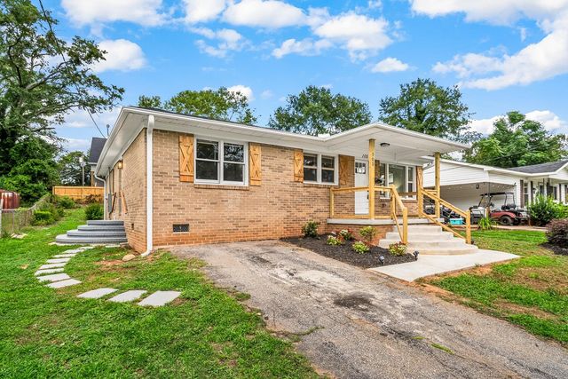 105 Cabot Court, Spartanburg, SC 29301