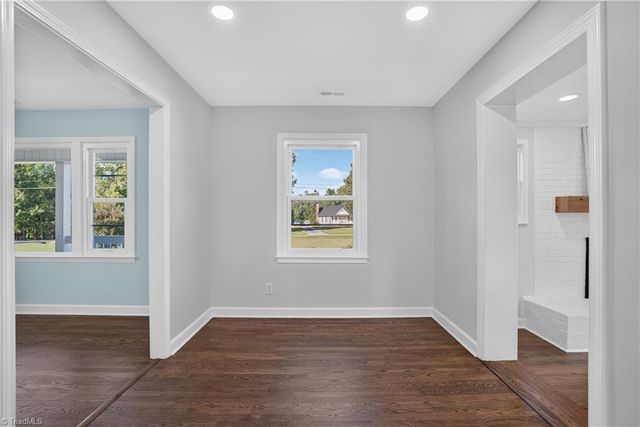 4982 Yanceyville Road, Browns Summit, NC 27214