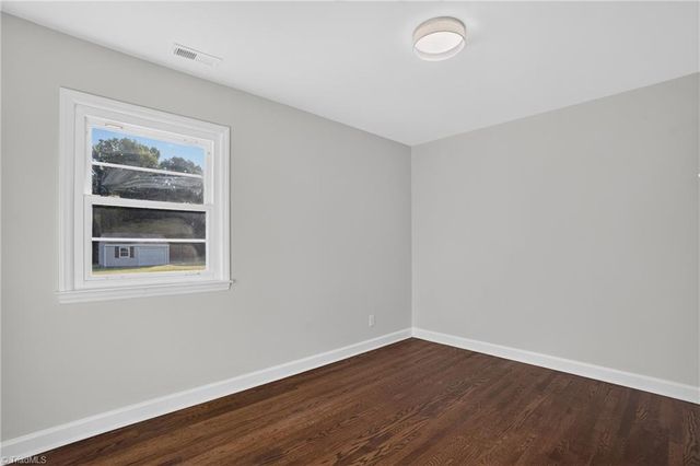 4982 Yanceyville Road, Browns Summit, NC 27214