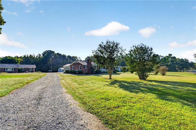 4982 Yanceyville Road, Browns Summit, NC 27214