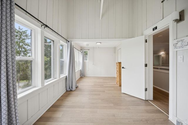 2264 Green Hill Rd, Sebastopol, CA 95472