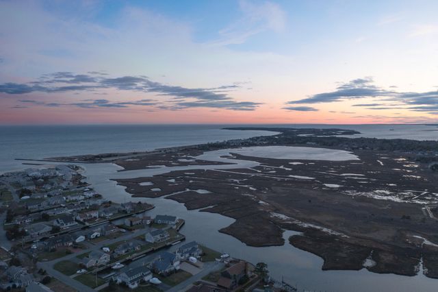 121 Seaview Avenue A & B, South Yarmouth, MA 02664