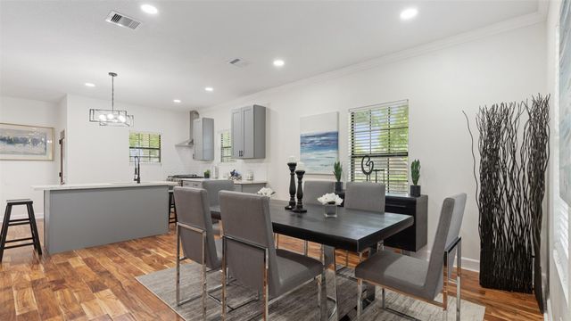 10002 Wilma Lane, Beach City, TX 77523