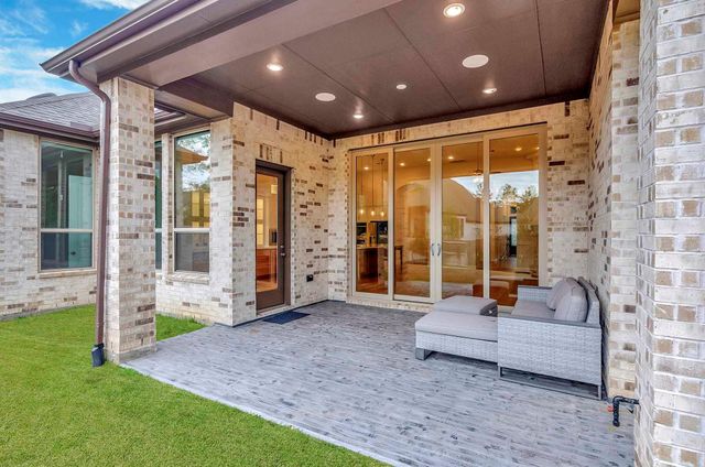 279 Rivus Overlook, Willis, TX 77318