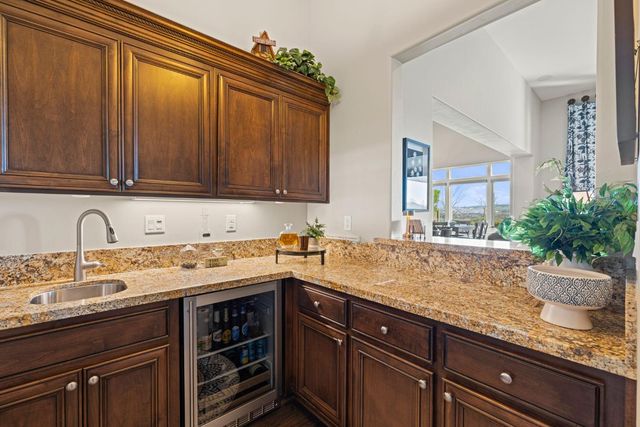 1264 Van Gogh Dr, El Dorado Hills, CA 95762
