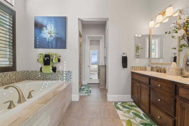 1264 Van Gogh Dr, El Dorado Hills, CA 95762