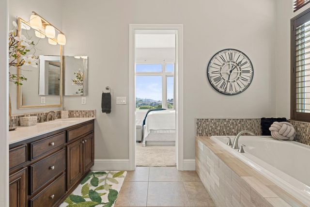 1264 Van Gogh Dr, El Dorado Hills, CA 95762