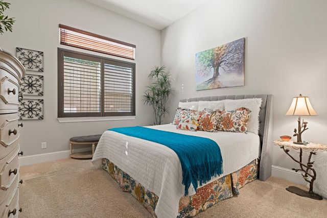 1264 Van Gogh Dr, El Dorado Hills, CA 95762
