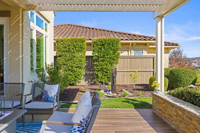 1264 Van Gogh Dr, El Dorado Hills, CA 95762