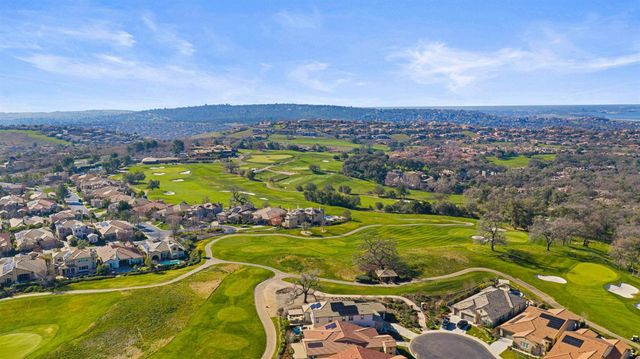 1264 Van Gogh Dr, El Dorado Hills, CA 95762