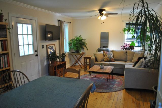 30 Hyde Street, Burlington, VT 05401