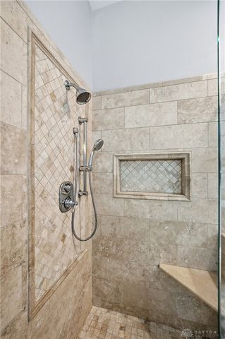 7162 Scarlet Oak Court, Mason, OH 45040