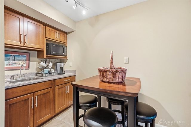 7162 Scarlet Oak Court, Mason, OH 45040