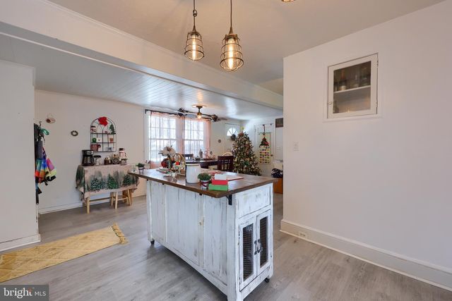 1439 GLEN MOORE CIR, Lancaster, PA 17601