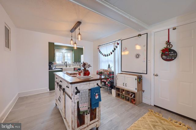 1439 GLEN MOORE CIR, Lancaster, PA 17601