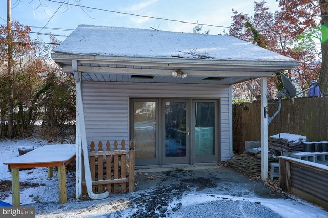 1439 GLEN MOORE CIR, Lancaster, PA 17601