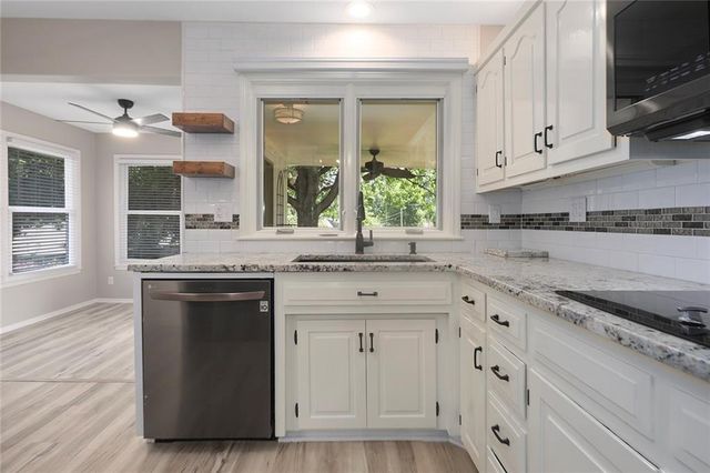 4507 S Fremont Road, Independence, MO 64055