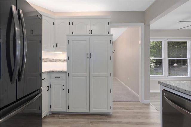4507 S Fremont Road, Independence, MO 64055