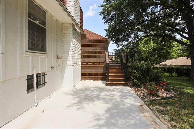 4507 S Fremont Road, Independence, MO 64055