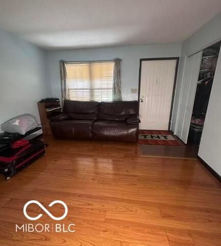 912 Brevard Drive, Indianapolis, IN 46217